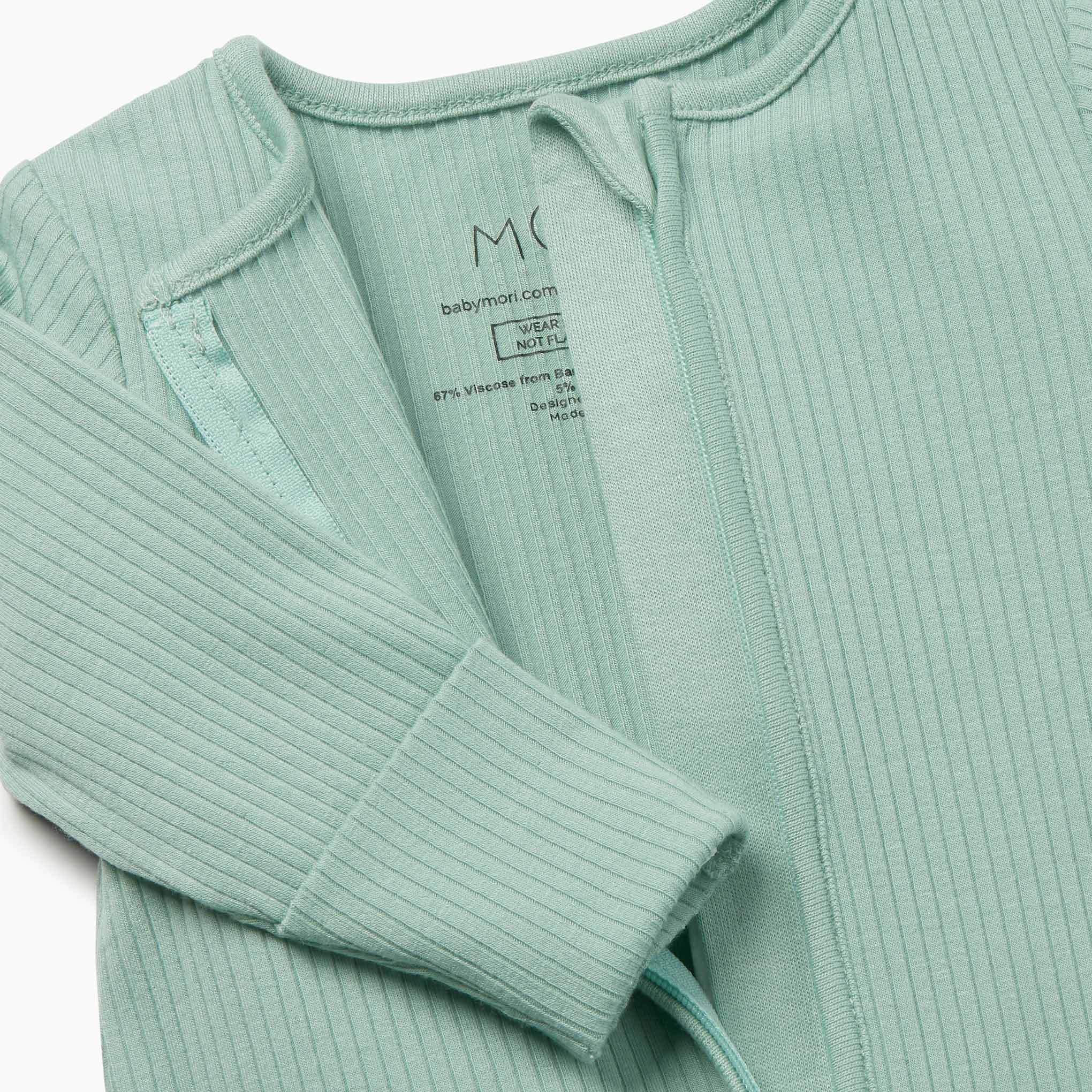 organic_cotton_bamboo_baby_ribbed_zipup_sleepsuit_mint_ribbed_collection_Detail